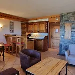 Duplex Cosy 4 Pieces Avec Acces Piscine Et Parking, Pied Des Pistes - Fr-1-181-2870 Lägenhet La Plagne