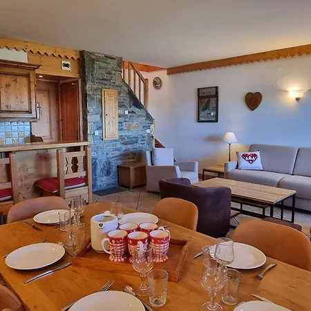 Apartamento Duplex Cosy 4 Pieces Avec Acces Piscine Et Parking, Pied Des Pistes - Fr-1-181-2870 La Plagne