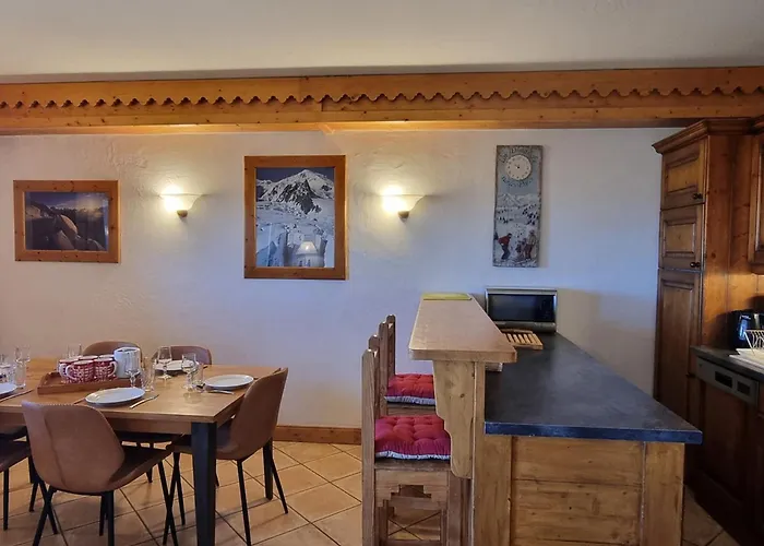 Duplex Cosy 4 Pieces Avec Acces Piscine Et Parking, Pied Des Pistes - Fr-1-181-2870 拉普拉涅